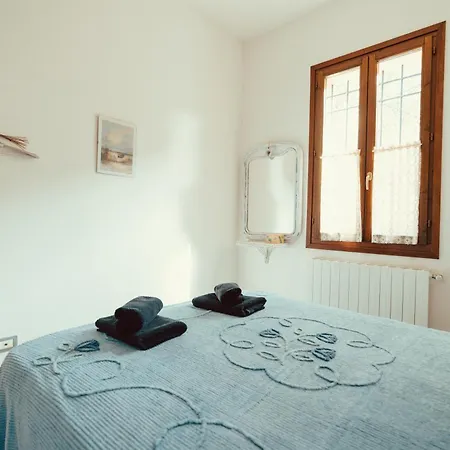Seaside House With Private Parking Tatil Evi Punta Marina