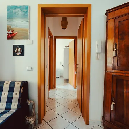 Tatil Evi Seaside House With Private Parking Punta Marina